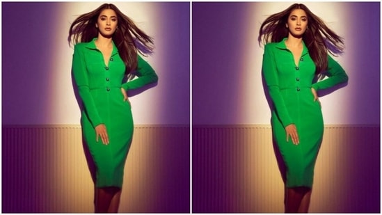 Pooja’s knee-length body-hugging dress came with collars and full sleeves. Pooja accessorised her look with a pair of stilettos.(Instagram/@hegdepooja)