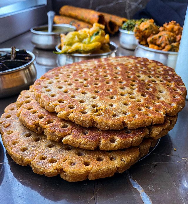 SIndhi snack mithi lolo (Instagram) SIndhi snack mithi lolo (Instagram)