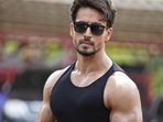 Tiger Shroff sets fans drooling over his shirtless kettlebell workout (Instagram/tigerjackieshroff) Tiger Shroff sets fans drooling over his shirtless kettlebell workout (Instagram/tigerjackieshroff)