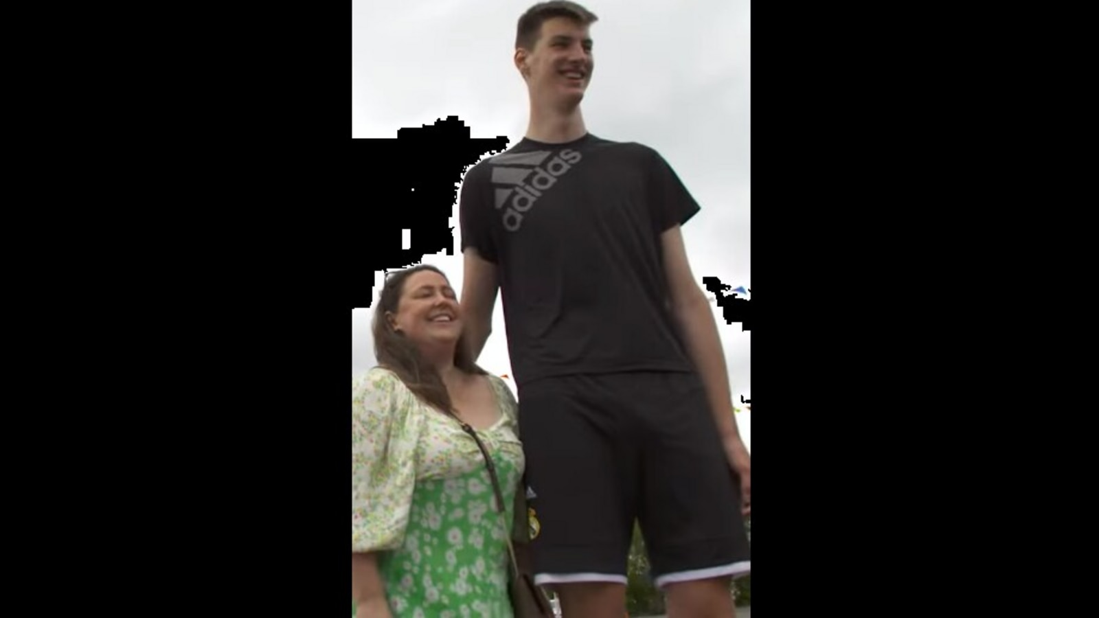 Guinness World Records Shares Video Of World S Tallest Teen Watch Surreal Video Trending