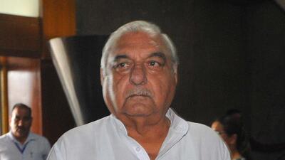 Former Haryana chief minister Bhupinder Singh Hooda said all political parties will have to show solidarity in the interest of the state and all parties will have to clarify their opinion over the Chandigarh issue. (HT File Photo)