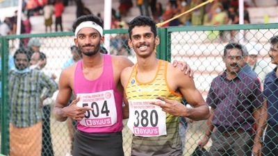 Jeswin Aldrin (L) and Murali Sreeshankar (Athletics Federation of India)