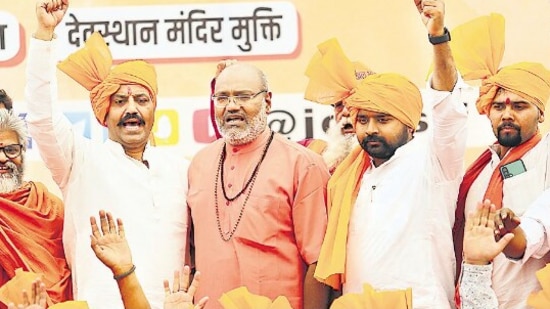 The event was led by Yati Narsinghanand (centre), head priest of Ghaziabad’s Dasna Devi temple who is currently out on bail in the Haridwar hate assembly case. (Amal KS/HT Photo)