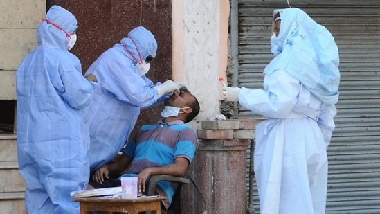 Covid-19 cases in India have been declining after the country witnessed the peak of third wave in mid-January. (File image) Covid-19 cases in India have been declining after the country witnessed the peak of third wave in mid-January. (File image)