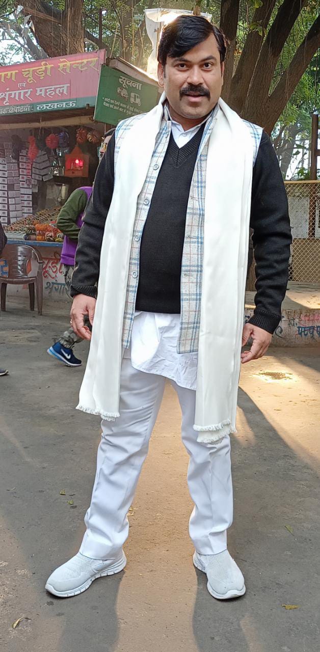 Lucknowite Sandeep Yadav plays a role of a local politician with Annu Awasthi in the show. Lucknowite Sandeep Yadav plays a role of a local politician with Annu Awasthi in the show.