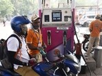 On Monday, a litre of petrol in Delhi was available at <span class='webrupee'>₹</span>103.81, while a litre of diesel was priced at <span class='webrupee'>₹</span>95.07. (Vipin Kumar/HT PHOTO)