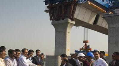 MTHL will connect Sewri with Nhava Sheva and is expected to be ready by 2023, for which around 65 per cent of work is complete (HT Photo) MTHL will connect Sewri with Nhava Sheva and is expected to be ready by 2023, for which around 65 per cent of work is complete (HT Photo)