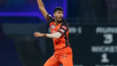 SunRisers Hyderabad Washington Sundar appeals for the dismissal of Lucknow Super Giants Evin Lewis during the TATA IPL 2022 match (ANI) SunRisers Hyderabad Washington Sundar appeals for the dismissal of Lucknow Super Giants Evin Lewis during the TATA IPL 2022 match (ANI)