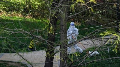 The second stage of a two-stage lockdown has been launched to curb the spread of the coronavirus disease (Covid-19) in Shanghai, China. (REUTERS)