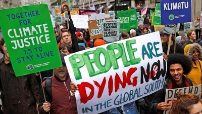 Climate change protesters&nbsp; (REUTERS)