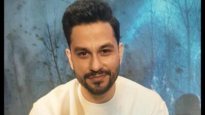 Actor Kunal Kemmu on his visit to Lucknow. (Deep Saxena/HT) Actor Kunal Kemmu on his visit to Lucknow. (Deep Saxena/HT)