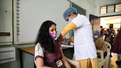 Student beneficiaries in the 12-15 years age group get inoculated against Covid-19 during a special vaccination drive by Navi Mumbai Municipal Corporation on Tuesday. (Bachchan Kumar/Ht Photo) Student beneficiaries in the 12-15 years age group get inoculated against Covid-19 during a special vaccination drive by Navi Mumbai Municipal Corporation on Tuesday. (Bachchan Kumar/Ht Photo)