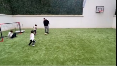 A screengrab of the video of Lionel Messi playing football with his kids.&nbsp; (antonelaroccuzzo/Instagram )
