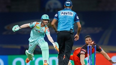 Romario Shepherd of Sunrisers Hyderabad runs out Ayush Badoni of Lucknow Super Giants (PTI)