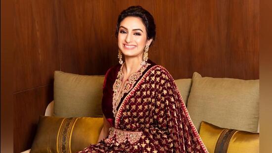 Akriti Kakar will be performing at the holy shrine on April 8