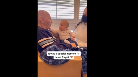 The elderly man with Alzheimer's met with his granddaughter and the video is heartwarming to watch. (goodnewscorrespondent/Instagram ) The elderly man with Alzheimer's met with his granddaughter and the video is heartwarming to watch. (goodnewscorrespondent/Instagram )