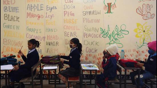 Gurugram, India - Feb. 10, 2022: Students attend a class at a Govt School in Sector4, Gurugram, India, on Thursday, February 10, 2022. (Photo by Vipin Kumar / Hindustan Times) (Vipin Kumar /HT PHOTO)
