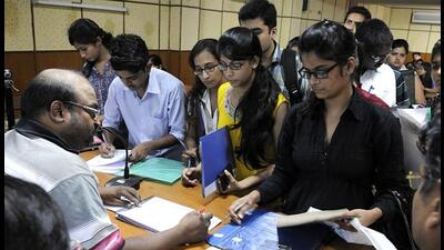 Of the total 511 state quota seats of PG and PG diploma courses in the state’s three government and four private medical colleges, 126 were declared vacant by the Baba Farid University of Health Sciences after two rounds of online counselling. (HT Photo)