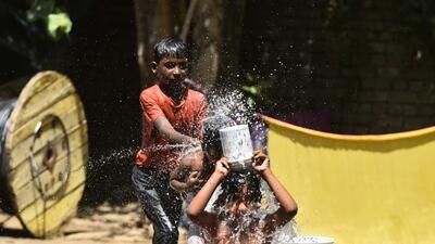 Gurugram, India – April 6, 2022: Children bathe in a park on a hot summer day, in Gurugram, India, on Wednesday, April 06, 2022. (Photo by Vipin Kumar/ Hindustan Times) (Vipin Kumar/HT PHOTO) Gurugram, India – April 6, 2022: Children bathe in a park on a hot summer day, in Gurugram, India, on Wednesday, April 06, 2022. (Photo by Vipin Kumar/ Hindustan Times) (Vipin Kumar/HT PHOTO)