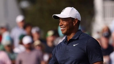 &nbsp;Tiger Woods of the U.S. on the 9th green during a practice round (REUTERS)
