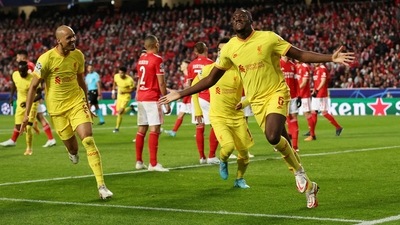Champions League - Quarter Final - First Leg - Benfica v Liverpool - Estadio da Luz, Lisbon, Portugal - April 5, 2022 Liverpool's Ibrahima Konate celebrates scoring their first goal&nbsp; (Action Images via Reuters)