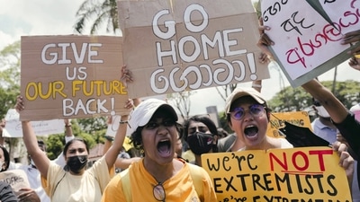 People shout slogans against Sri Lanka's President Gotabaya Rajapaksa and demand that Rajapaksa family politicians step down, during a protest amid the country's economic crisis, at Independence Square in Colombo, Sri Lanka.&nbsp; (REUTERS)