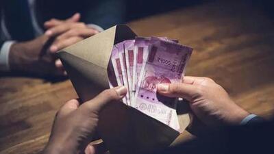 The engineer allegedly limited the cash deposits in bank accounts to  ₹1.98 lakh (below 2 Lakhs) on most occasions to avoid scrutiny. (Representational Image)