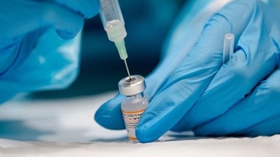 Covid-19 vaccines will reduce severe illness, hospitalisations, and death, even if they do not offer full protection against the new variant. (AFP) Covid-19 vaccines will reduce severe illness, hospitalisations, and death, even if they do not offer full protection against the new variant. (AFP)