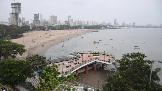 A view from the soon to be inaugurated viewing deck, at Girgaum Chowpatty, in Mumbai on Wednesday. (Bhushan Koyande/HT Photo)