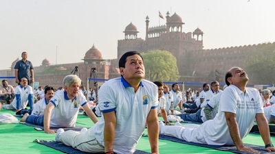 The Union Minister Sarbanda Sonowal in one of his recent tweets called everyone to be a part of the AYUSH movement and said, "The gifts of AYUSH have served humanity since ancient times." "Affordable, efficient, and reaching the grassroots, India's traditional systems of medicine are providing wellness and health benefits to millions, all over the world," he mentioned in the tweet. (PTI) The Union Minister Sarbanda Sonowal in one of his recent tweets called everyone to be a part of the AYUSH movement and said, "The gifts of AYUSH have served humanity since ancient times." "Affordable, efficient, and reaching the grassroots, India's traditional systems of medicine are providing wellness and health benefits to millions, all over the world," he mentioned in the tweet. (PTI)