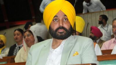 Punjab chief minister Bhagwant Mann chaired a meeting of mining department officials in Chandigarh on Thursday. (HT file photo) Punjab chief minister Bhagwant Mann chaired a meeting of mining department officials in Chandigarh on Thursday. (HT file photo)