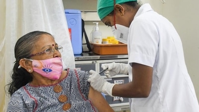 "XE new variant is a combination of BA.1 and BA.2 strains of Omicron and found to be responsible for enhanced viral transmission as per the primary reports," the health department said. (Representative Image) "XE new variant is a combination of BA.1 and BA.2 strains of Omicron and found to be responsible for enhanced viral transmission as per the primary reports," the health department said. (Representative Image)