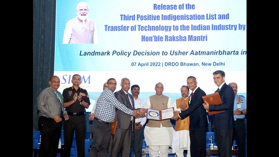 Union defence minister Rajnath Singh handing over licensing agreements to the industries for transfer of technologies developed by DRDO, in New Delhi on Thursday. (ANI)