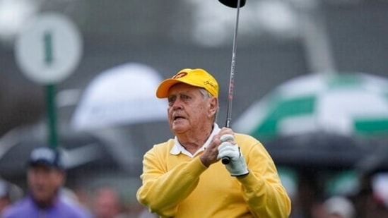Jack Nicklaus hits his tee shot during the honorary starter ceremony before the first round at the Masters golf tournament.(AP)