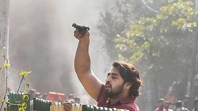 Shahrukh Pathan’s video brandishing the gun went viral on the internet before his arrest. (Delhi Police) Shahrukh Pathan’s video brandishing the gun went viral on the internet before his arrest. (Delhi Police)