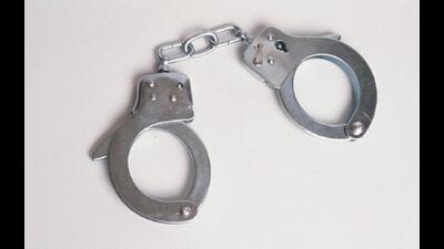 Narpoli police in Bhiwandi have arrested a 26-year-old woman and her husband for stealing jewellery and cash worth  ₹5 lakh from her friend’s house. (HT FILE PHOTO)