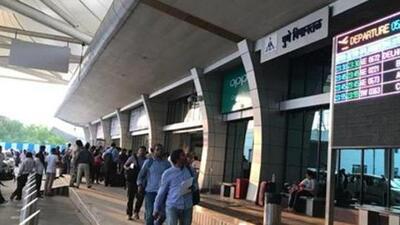 The lone food court at Pune airport had shut operation three years back and since then many flyers have complained regarding the availability of food items at the airport. (HT FILE PHOTO)