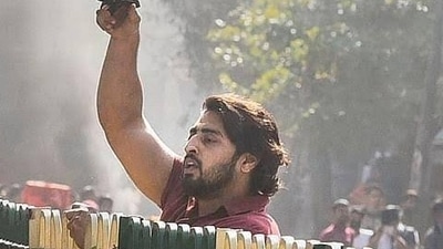 North East Delhi riots accused Shahrukh Pathan (HT) North East Delhi riots accused Shahrukh Pathan (HT)