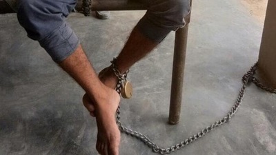 Loknath Dalei, a journalist in Balasore, was seen chained to a hospital bed by his leg. ( Representational image) (HT Photo)