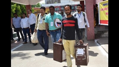 Polling parties leaving for polling booth for MLC election. (Deepak Gupta/HT Photo) Polling parties leaving for polling booth for MLC election. (Deepak Gupta/HT Photo)