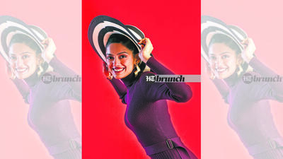 Collars for women tend to be more sexy and, particularly in India, they tend to be low-cut because of the heat; Styling by Drishti Vij; Art direction: Amit Malik;Styling assistant: Tanya Aggarwal; Make-up and hair: Anuj Dogra; Model: Shinata Chauhan (Anokhi Talents); Dress by Forever New; Hat by Myraa; Jewellery by Sa.ba Designs (Vidushi Gupta) Collars for women tend to be more sexy and, particularly in India, they tend to be low-cut because of the heat; Styling by Drishti Vij; Art direction: Amit Malik;Styling assistant: Tanya Aggarwal; Make-up and hair: Anuj Dogra; Model: Shinata Chauhan (Anokhi Talents); Dress by Forever New; Hat by Myraa; Jewellery by Sa.ba Designs (Vidushi Gupta)