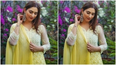 Disha often experiments with silhouettes when it comes to her fashion choices. However, she is known to favour ethnic ensembles the most. And rightfully so. After all, the Bade Achhe Lagte Hain 2 actor looks stunning in them. This latest look is proof of the same. (Instagram/@dishaparmar) Disha often experiments with silhouettes when it comes to her fashion choices. However, she is known to favour ethnic ensembles the most. And rightfully so. After all, the Bade Achhe Lagte Hain 2 actor looks stunning in them. This latest look is proof of the same. (Instagram/@dishaparmar)