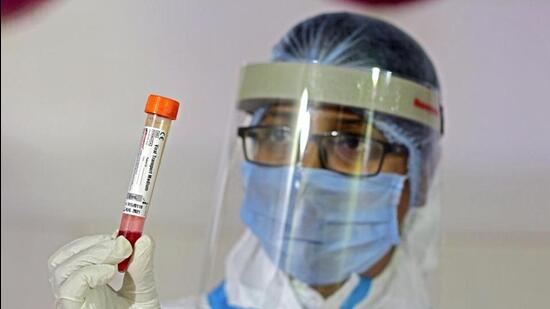 Pune city reported 16 new cases which took the progressive count to 680,070 and the death toll stood at 9,708 (HT FILE PHOTO) Pune city reported 16 new cases which took the progressive count to 680,070 and the death toll stood at 9,708 (HT FILE PHOTO)