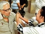 A senior citizen gets inoculated with a booster dose of Covid vaccine, in Noida. (Sunil Ghosh/HT photo)