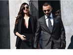 Sonam Kapoor and her husband Anand Ahuja's New Delhi residence was allegedly robbed of <span class='webrupee'>₹</span>2.41 crore, Sonam Kapoor and her husband Anand Ahuja's New Delhi residence was allegedly robbed of <span class='webrupee'>₹</span>2.41 crore,