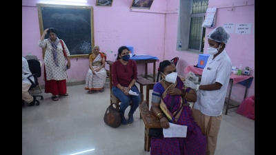 BMC also urged all citizens to get children in the age group of 12 to 17 years vaccinated on priority, against the backdrop of a possible fourth wave. (Praful Gangurde/HT Photo)