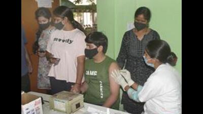 Only 12 private hospitals in the state have kicked off the precaution dose vaccination drive. (HT Photo)