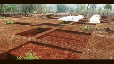 The remains of Chhatrapati Shivaji Maharaj’s ‘Shivpatan Wada’ were found at the foot of Rajgad fort during the ‘archaeological scientific clearing work’ carried out by the state archaeological department and Pune district administration. (Ravindra Joshi/HT PHOTO) The remains of Chhatrapati Shivaji Maharaj’s ‘Shivpatan Wada’ were found at the foot of Rajgad fort during the ‘archaeological scientific clearing work’ carried out by the state archaeological department and Pune district administration. (Ravindra Joshi/HT PHOTO)