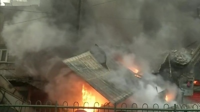Delhi: Fire breaks out in five shops in Azad market area. (ANI) Delhi: Fire breaks out in five shops in Azad market area. (ANI)