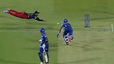Glenn Maxwell's direct hit helped dismiss Tilak Varma. (Hotstar)